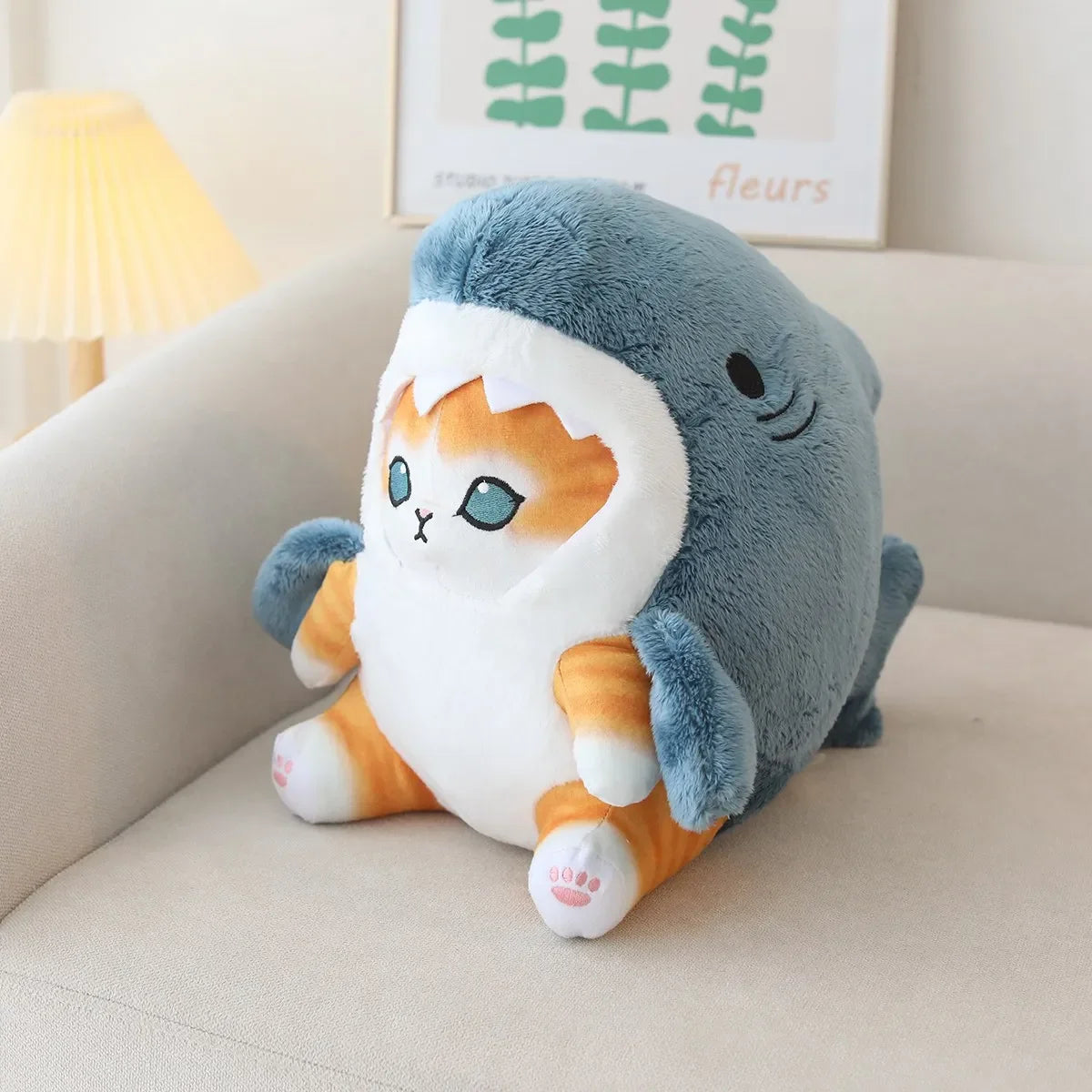 Gatitos de Peluche Disfrazados de Tiburón