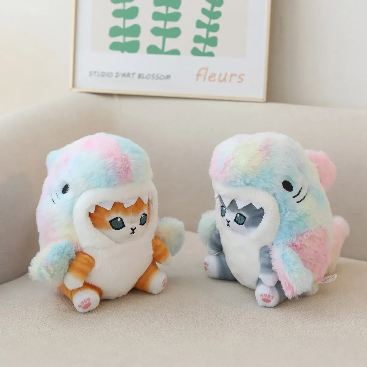 Gatitos de Peluche Disfrazados de Tiburón
