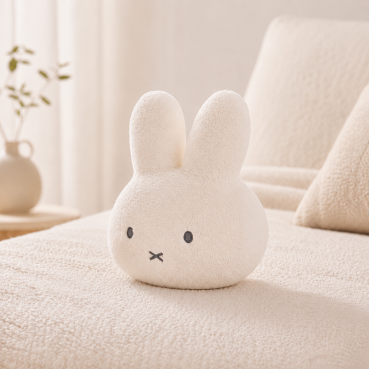 Peluche Conejito – Suave, tierno y decorativo